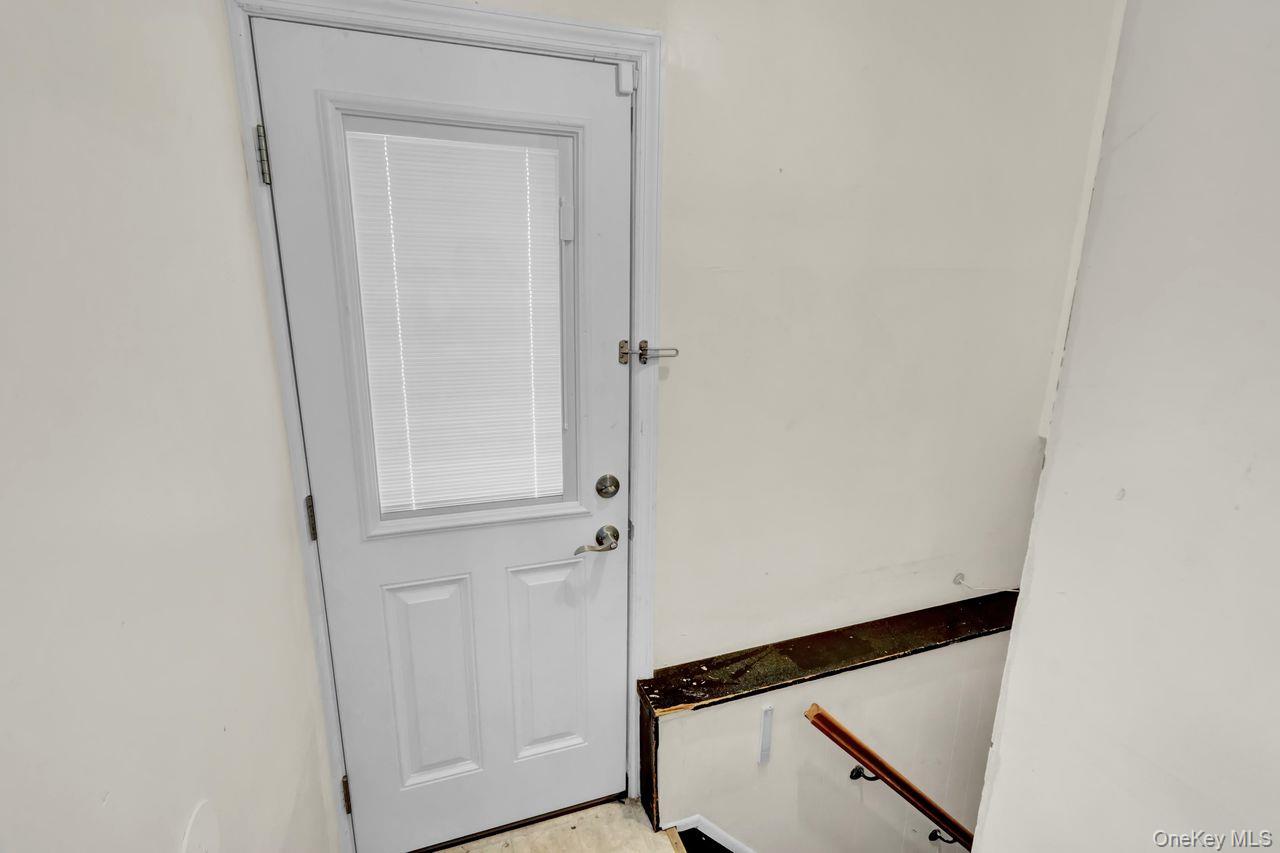 #11 photo, 1066 America Avenue, West Babylon , NY 11704