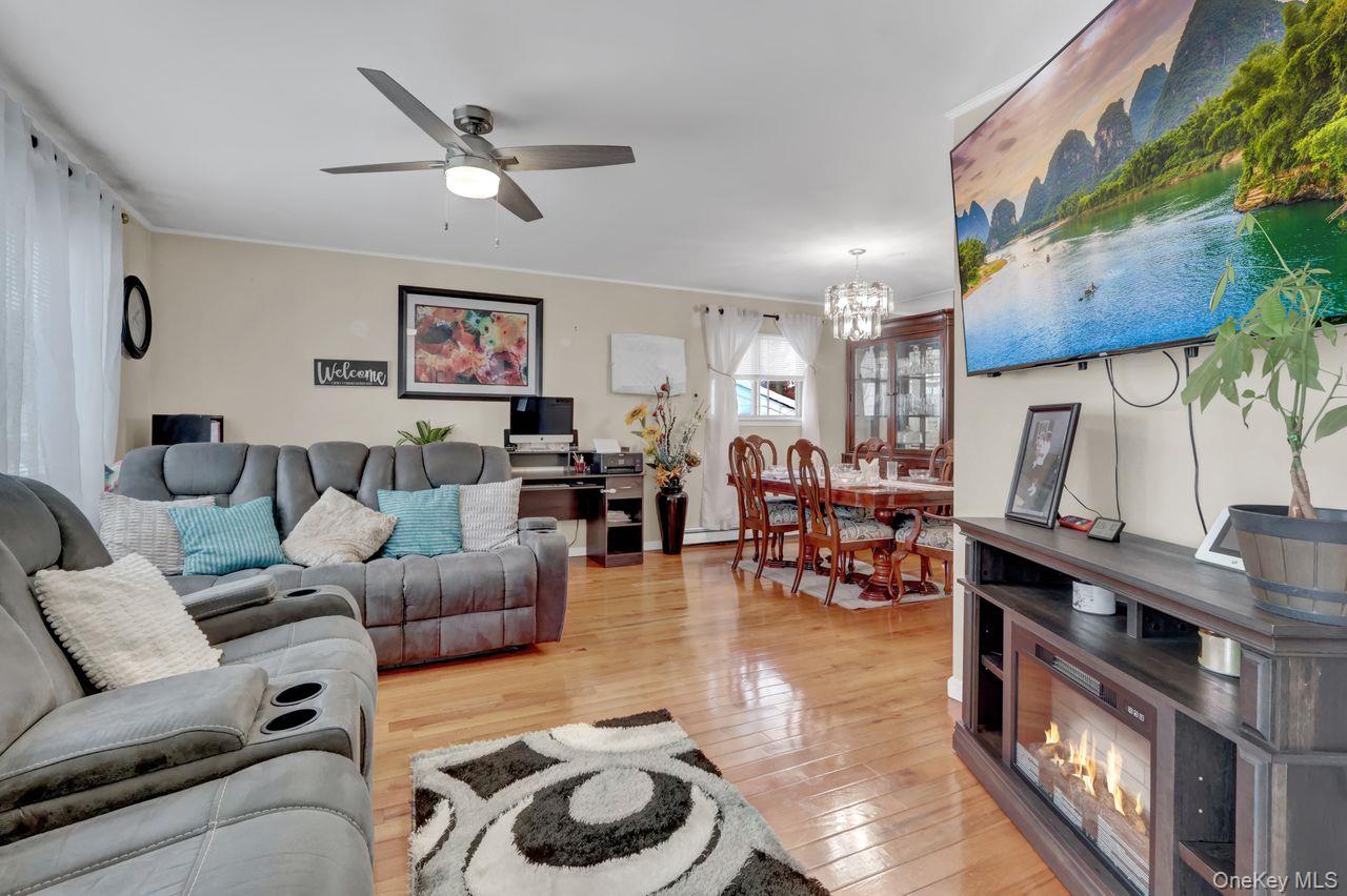 #3 photo, 1066 America Avenue, West Babylon , NY 11704