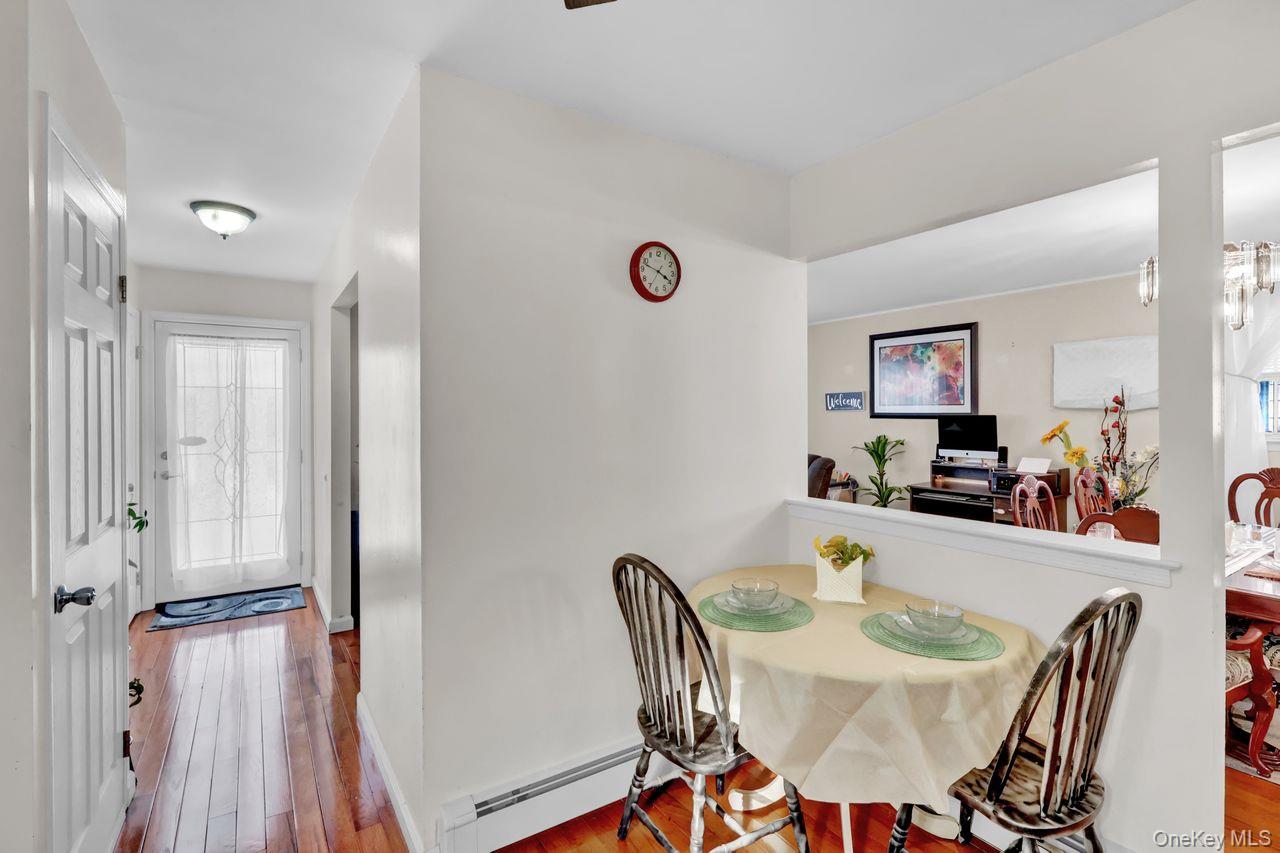 #7 photo, 1066 America Avenue, West Babylon , NY 11704