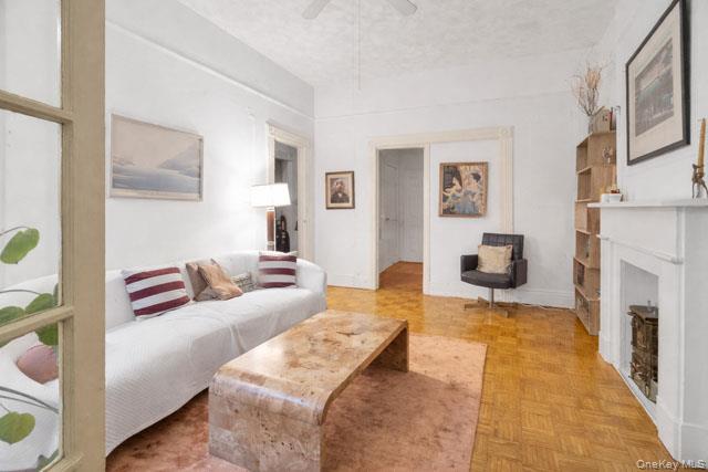 #10 photo, 584 Sterling Place, ブルックリン区 Brooklyn , NY 11238