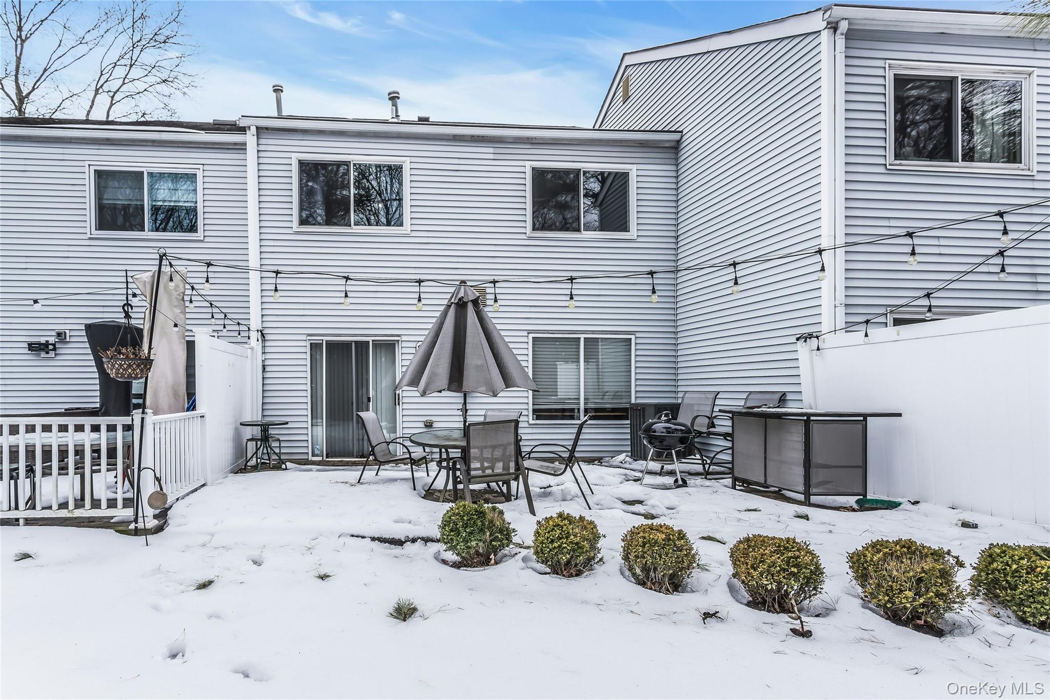 #17 photo, 47 Max Court, Islandia , NY 11749