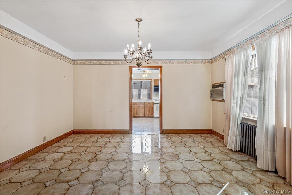 #6 photo, 1427 145th Place, كوينز Whitestone , NY 11357