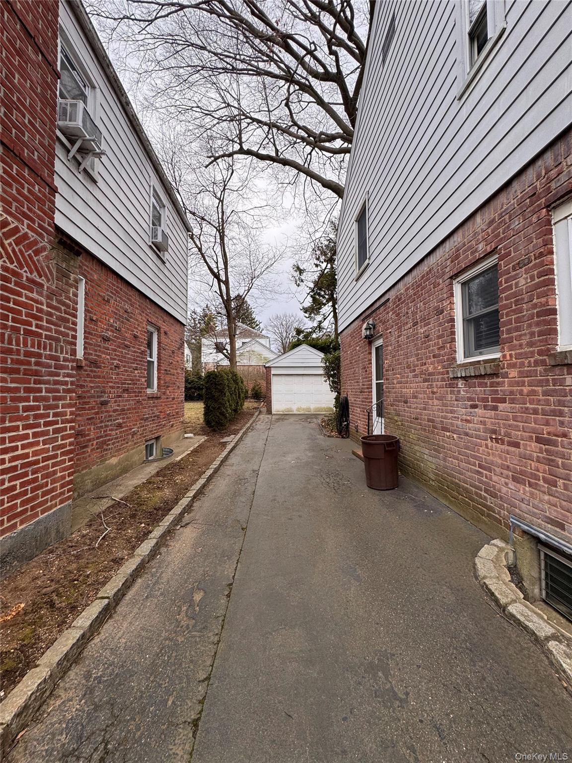 #12 photo, 254-28 Walden Avenue, 長島 大頸 Great Neck , NY 11020