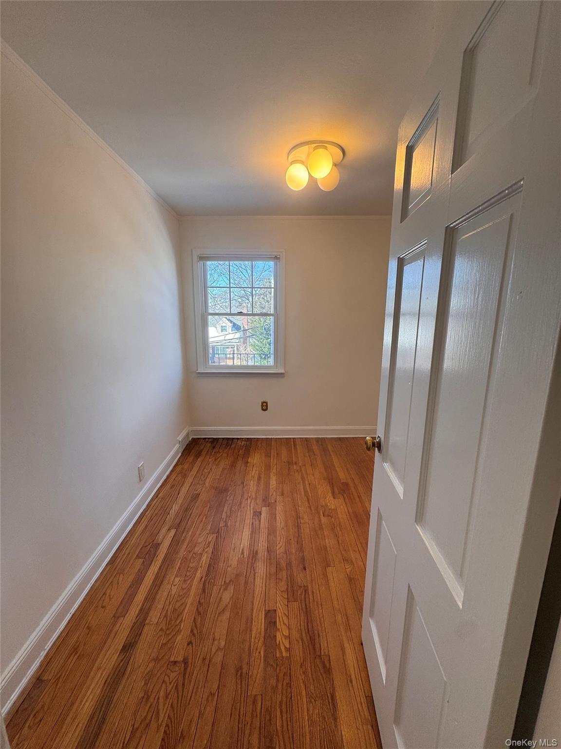 #19 photo, 254-28 Walden Avenue, 長島 大頸 Great Neck , NY 11020