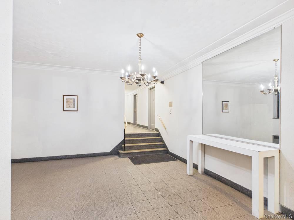 #2 photo, 88-10 34 Avenue, 皇后區 傑克遜高地 Jackson Heights , NY 11372