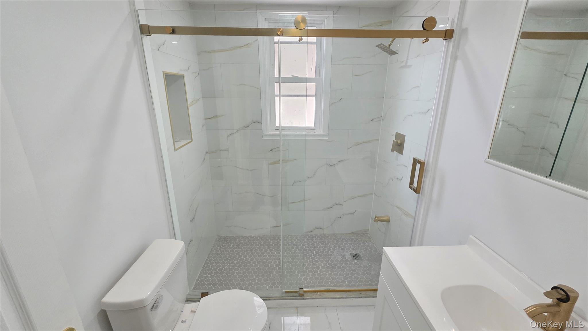 #11 photo, 1913 Euclid Avenue, 紐約州 Call Listing Agent , NY 12306