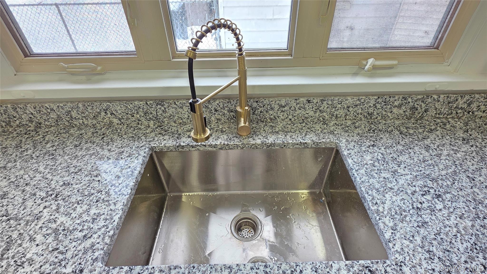 #9 photo, 1913 Euclid Avenue, 紐約州 Call Listing Agent , NY 12306