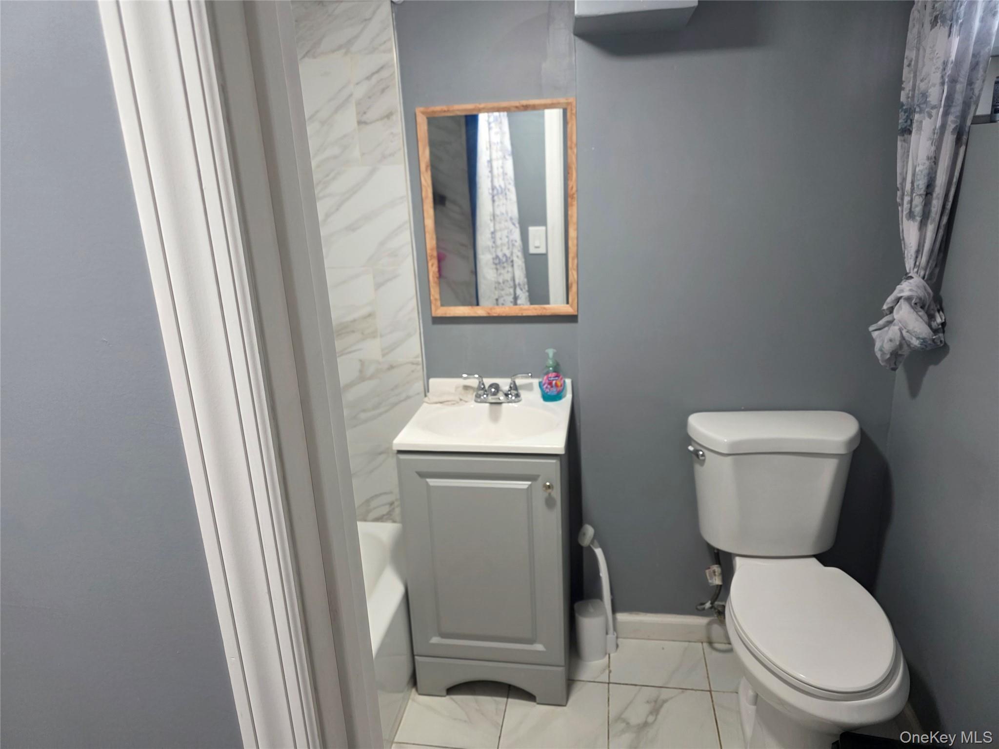 #2 photo, 226 Swalm Street, ناسو Westbury , NY 11590