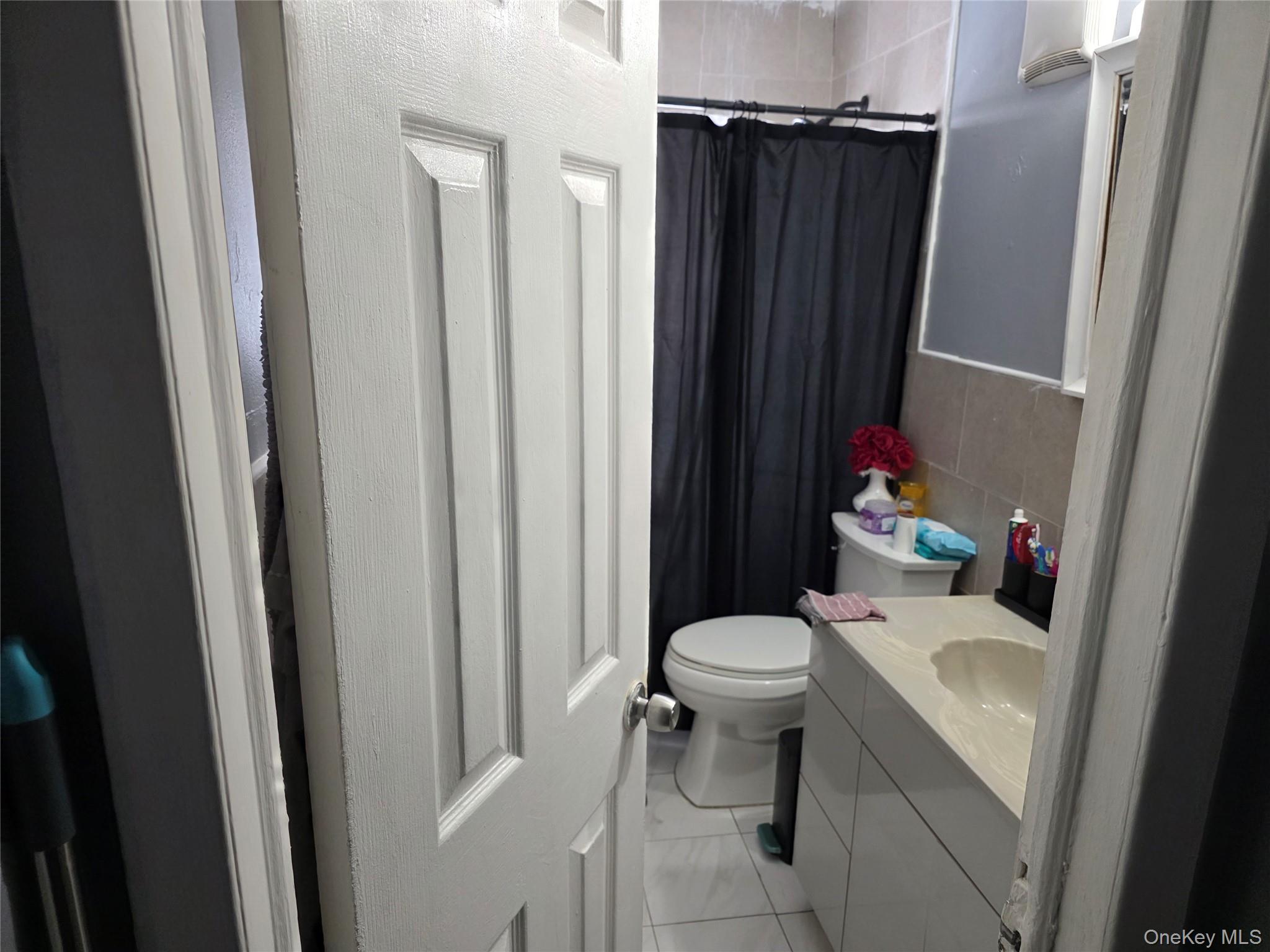 #7 photo, 226 Swalm Street, ناسو Westbury , NY 11590