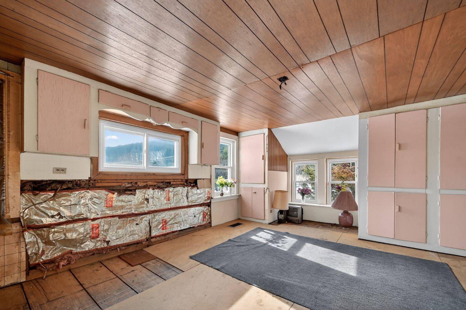 #24 photo, 380 Baptist Church Rd, 紐約州 Charlotteville , NY 12036