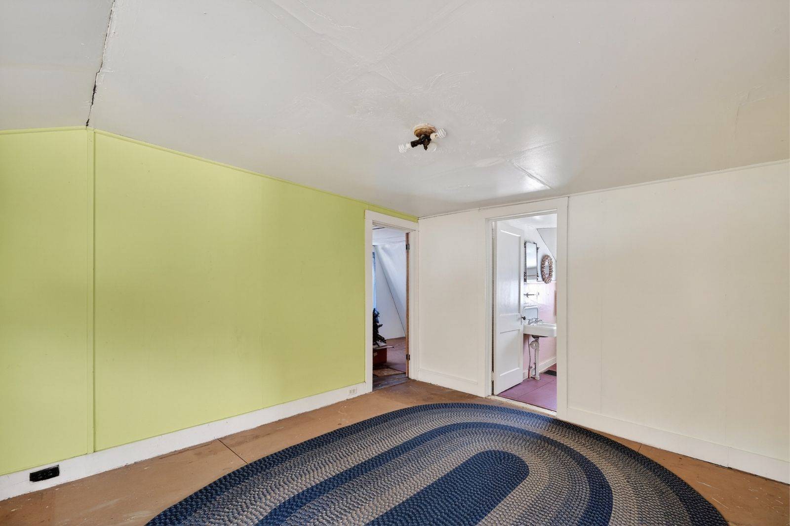 #28 photo, 380 Baptist Church Rd, 紐約州 Charlotteville , NY 12036