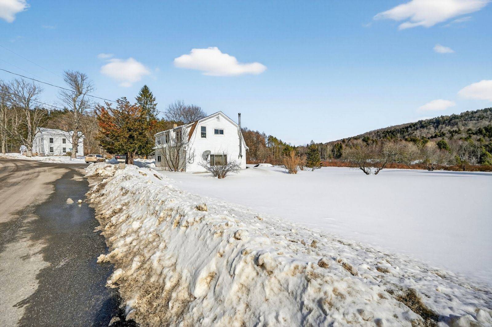 #35 photo, 380 Baptist Church Rd, 紐約州 Charlotteville , NY 12036