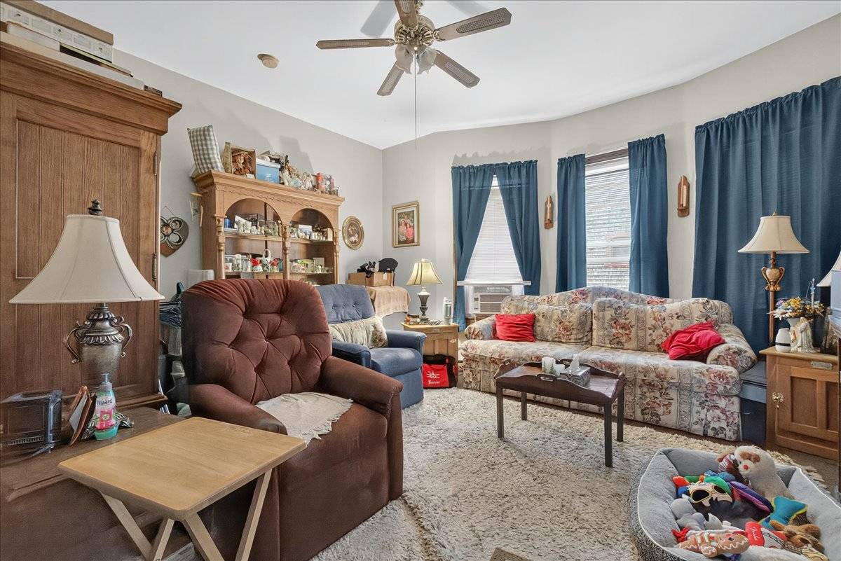 #42 photo, 80 E Main St, 紐約州 Johnstown , NY 12095