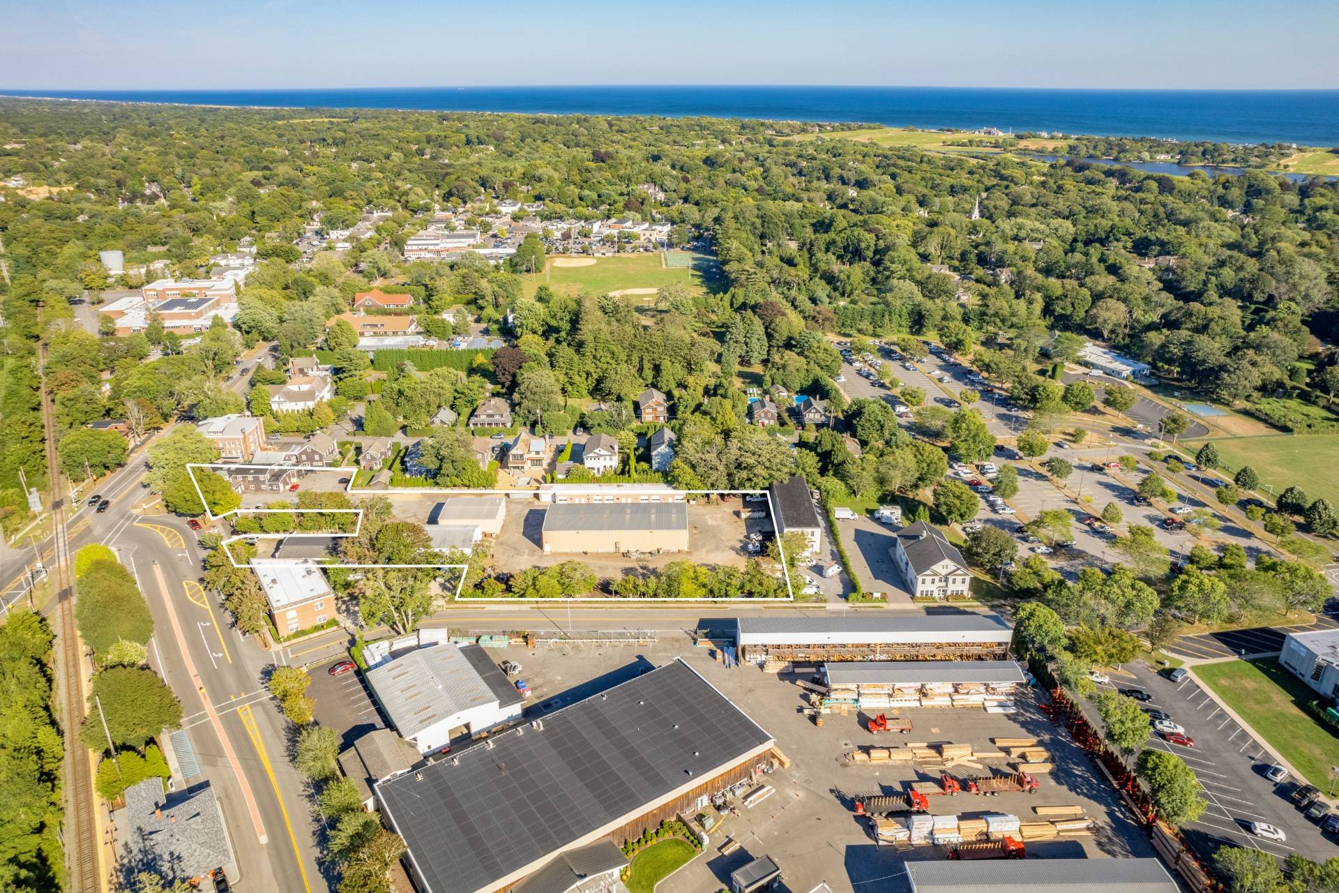 #16 photo, 3 & 9 Railroad Avenue, East Hampton , NY 11937