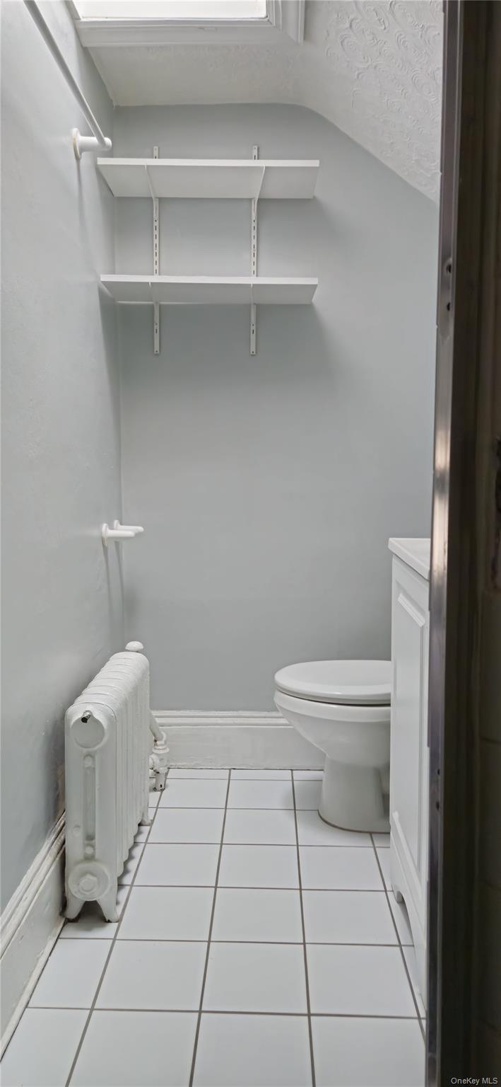 #20 photo, 56 4th Avenue, East Rockaway , NY 11518