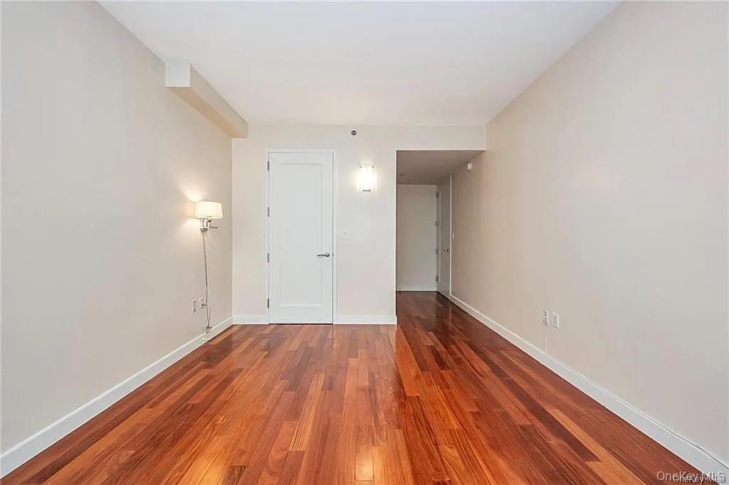 #11 photo, 10 City Place, White Plains , NY 10601