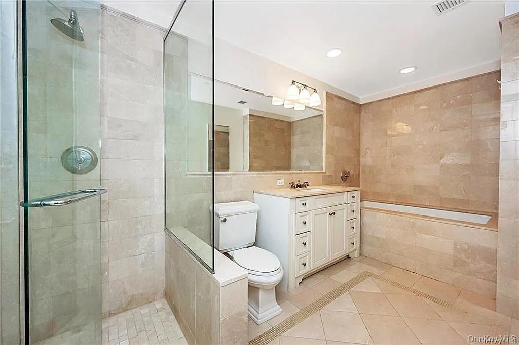 #9 photo, 10 City Place, White Plains , NY 10601