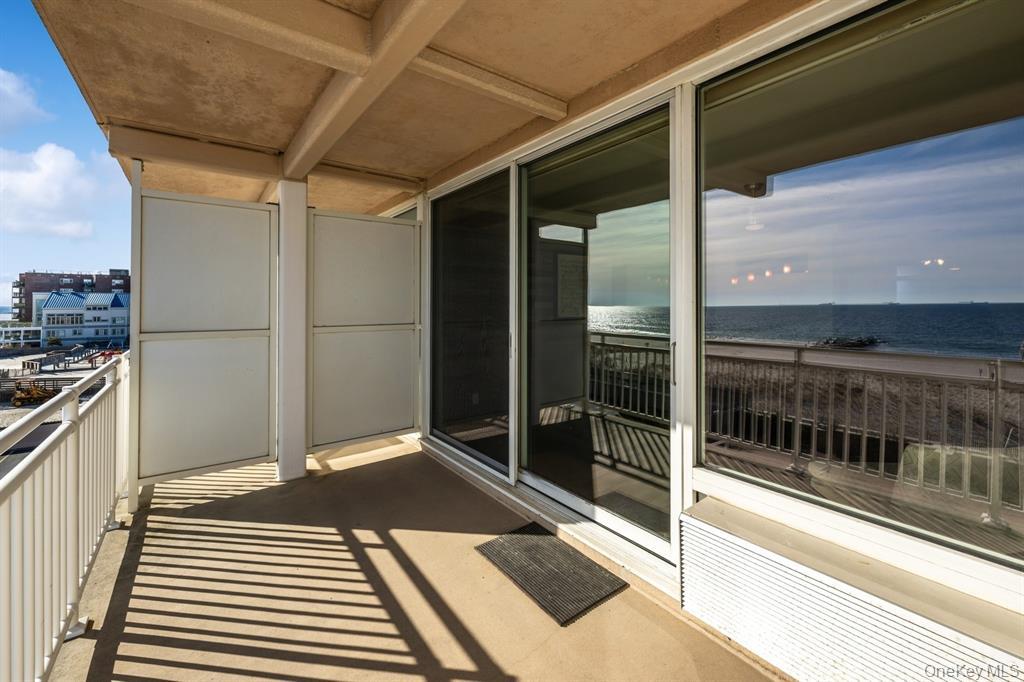 #13 photo, 830 Shore Rd, 長島 長灘 Long Beach , NY 11561