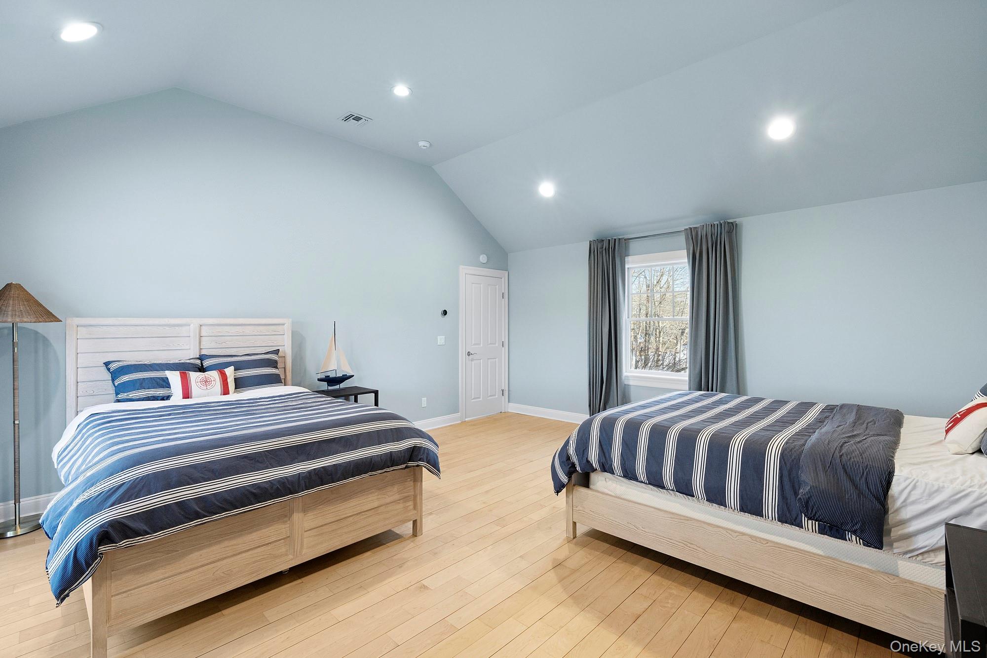 #10 photo, 11 Bay View Drive, Hampton Bays , NY 11946