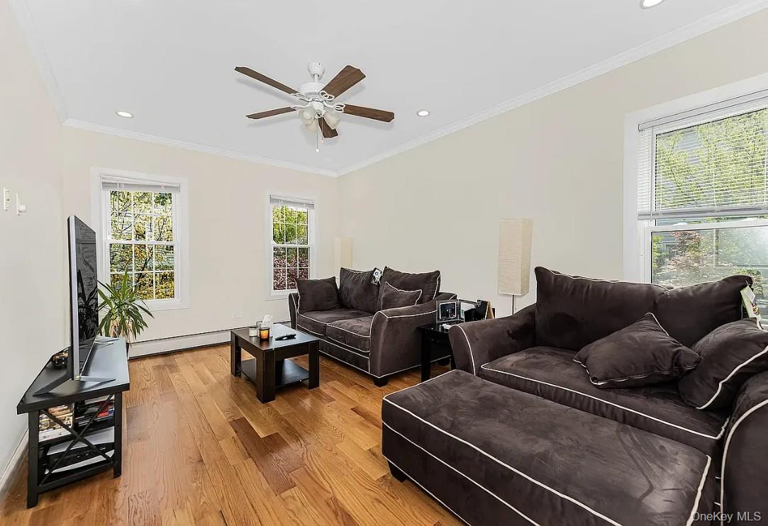 #6 photo, 5631 Post Road, הברונקס Bronx , NY 10471