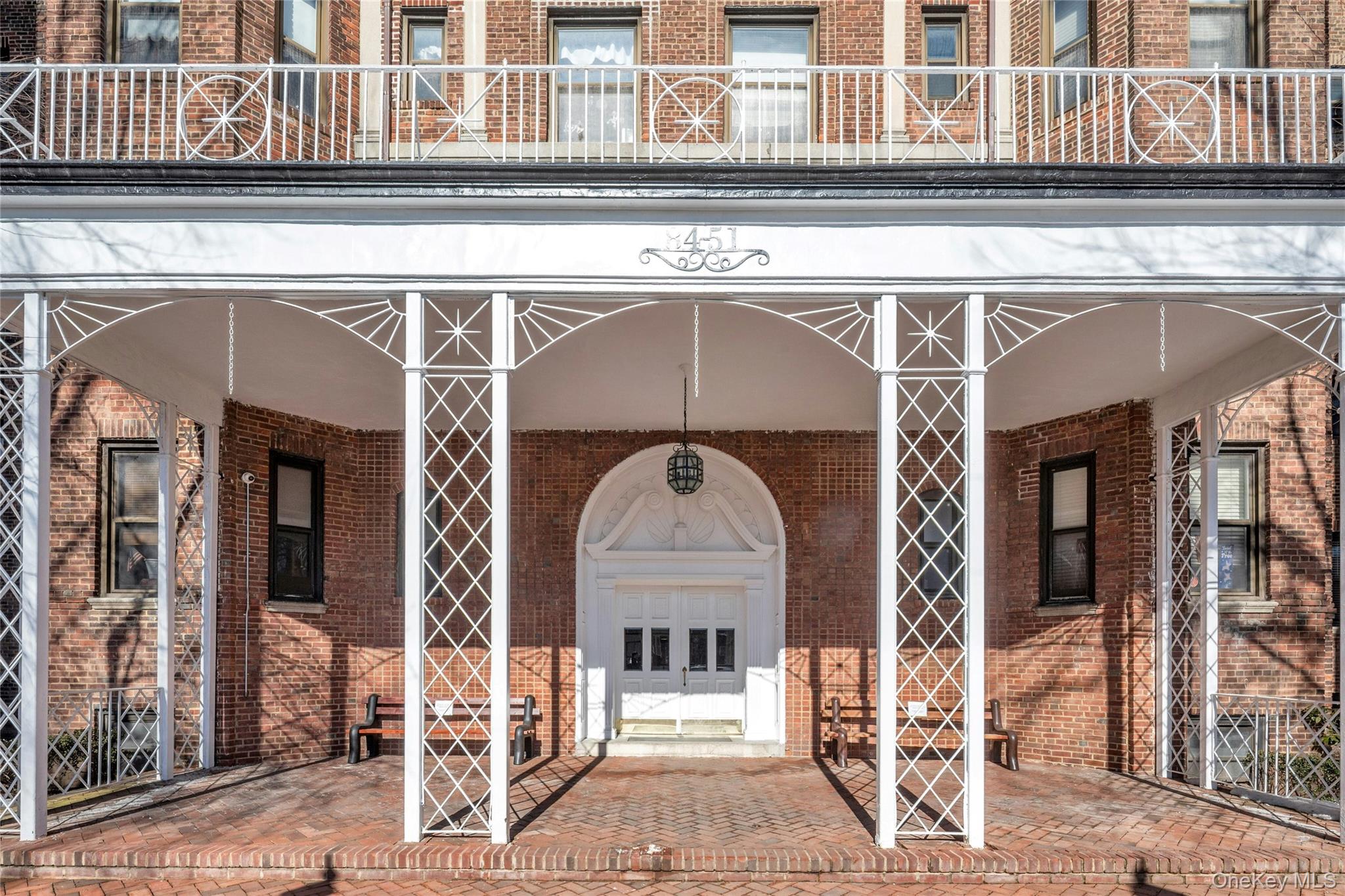 #1 photo, 8451 Beverly Road, كوينز Kew Gardens , NY 11415