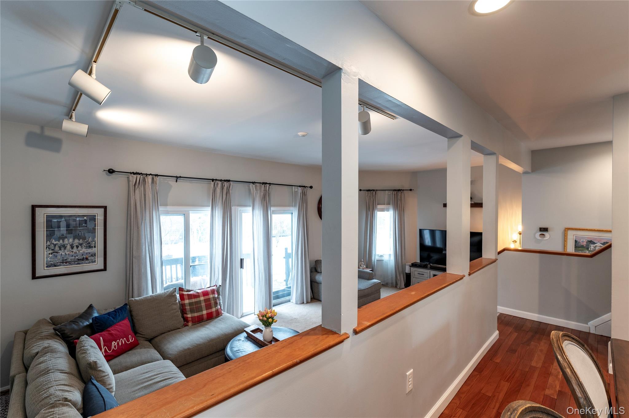 #10 photo, 97 Village Green, 紐約州 Bardonia , NY 10954