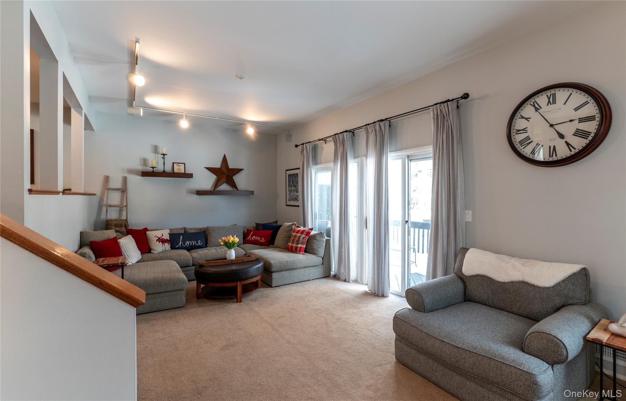 #4 photo, 97 Village Green, 紐約州 Bardonia , NY 10954