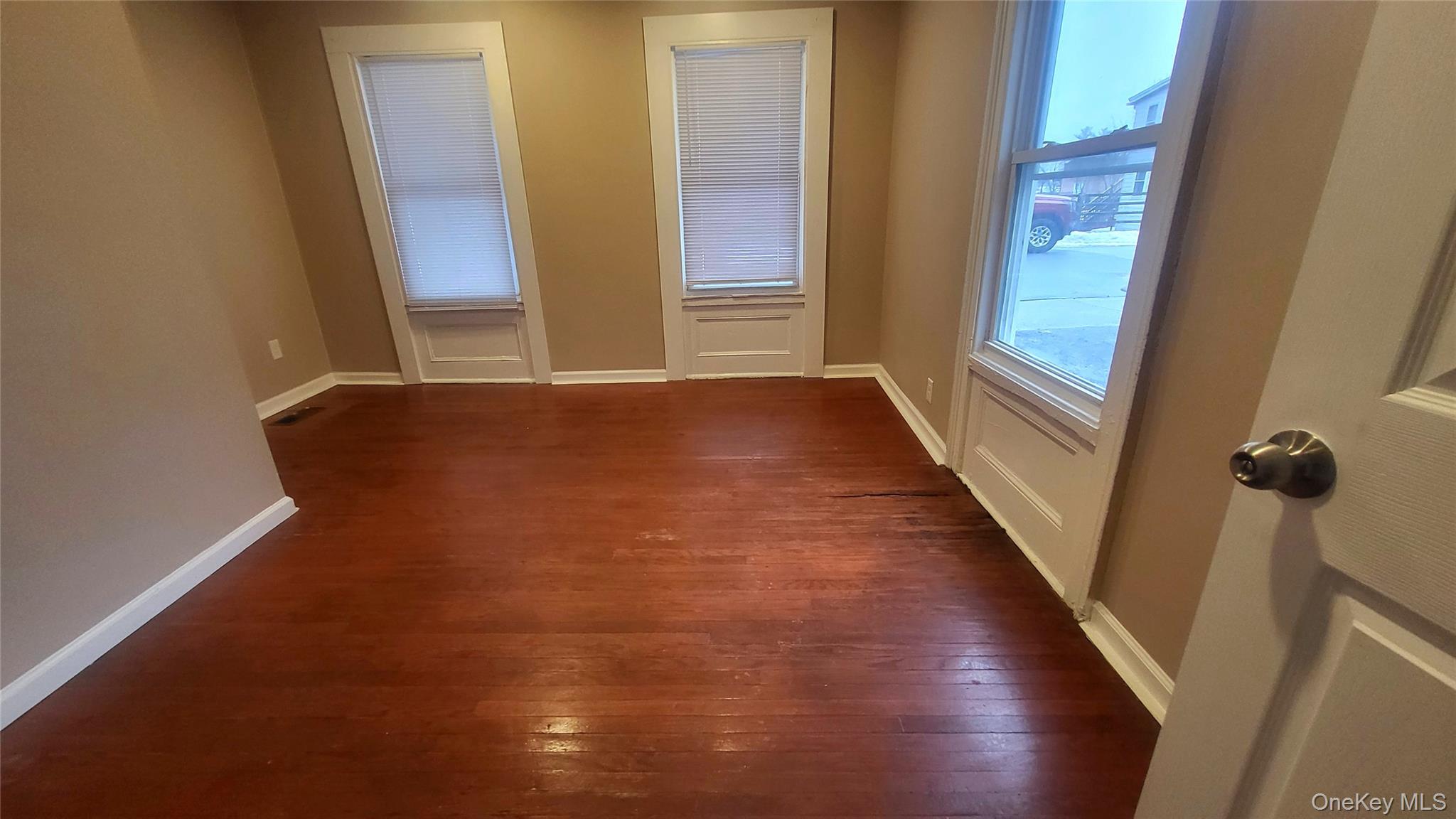 #10 photo, 62 Catharine St, 纽约州 Poughkeepsie , NY 12601