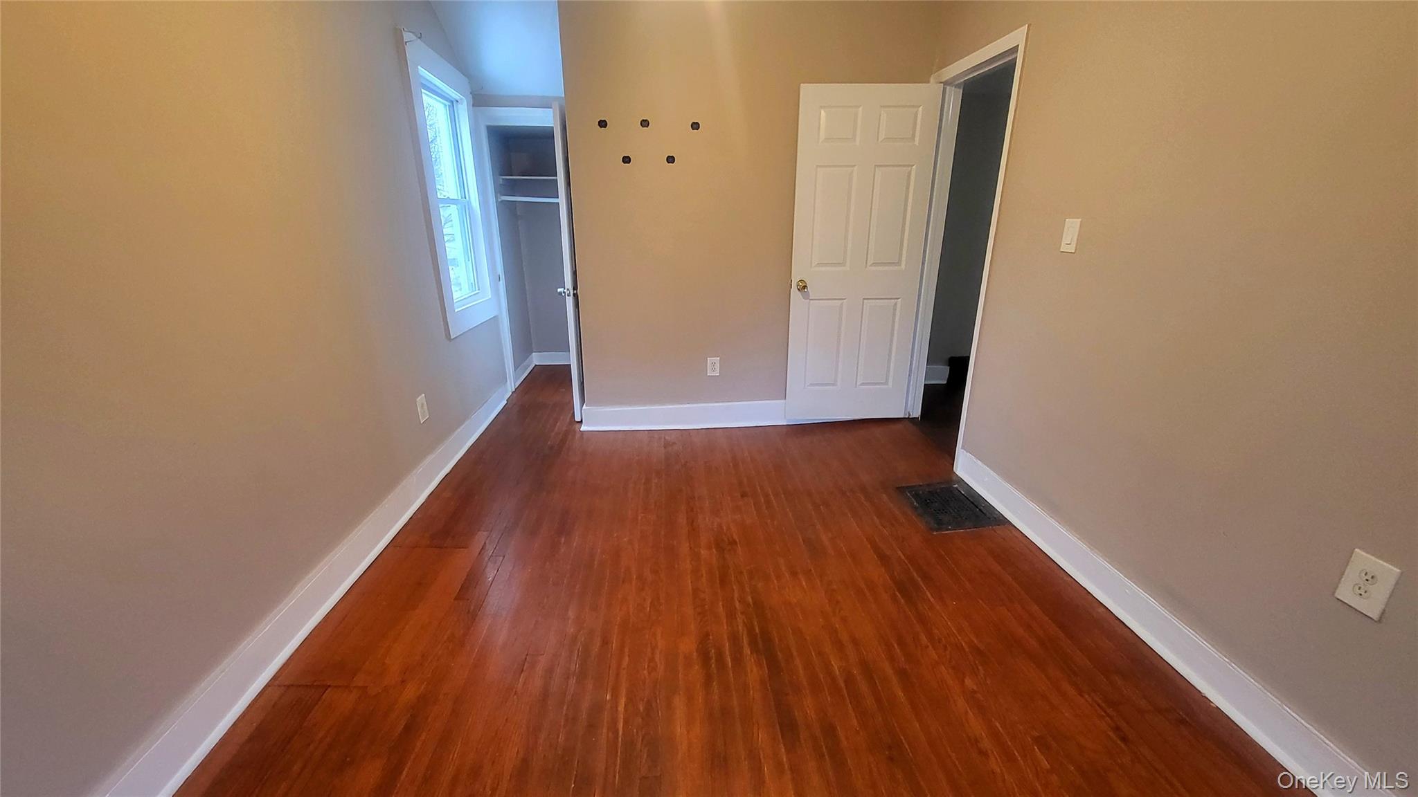 #13 photo, 62 Catharine St, 纽约州 Poughkeepsie , NY 12601