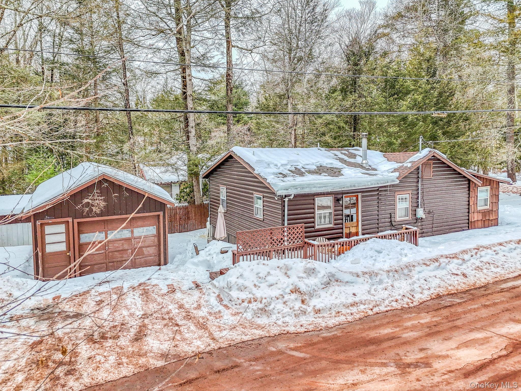 #3 photo, 36 W Read Avenue, Smallwood , NY 12720