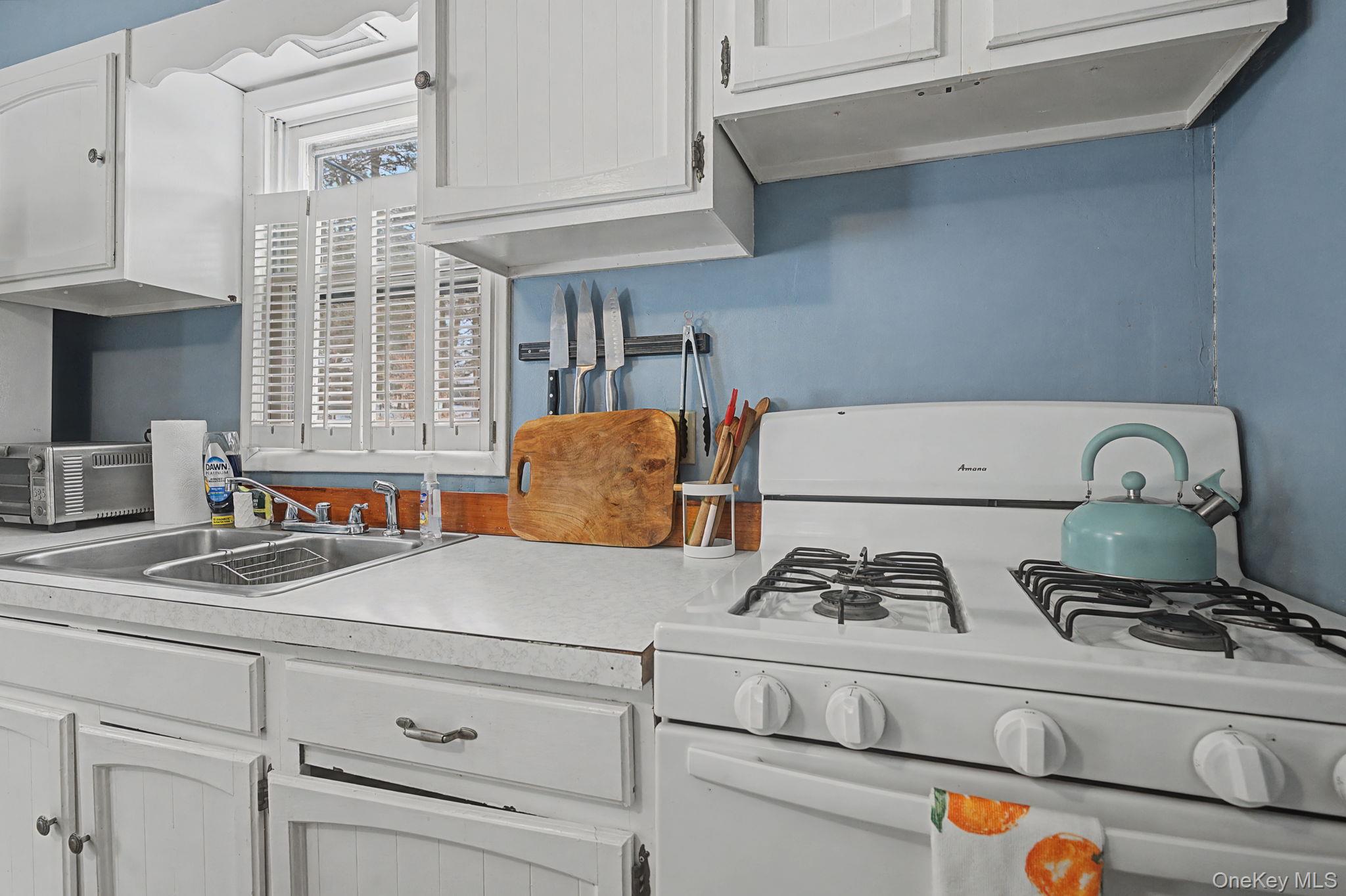 #7 photo, 36 W Read Avenue, Smallwood , NY 12720