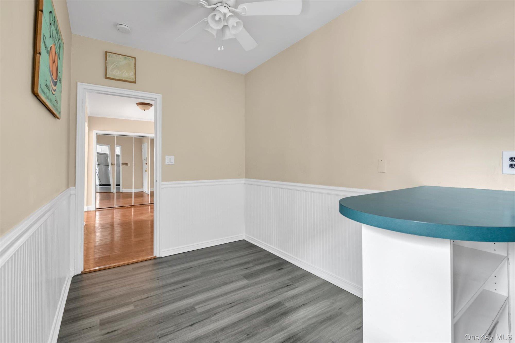 #10 photo, 2 Townhouse Place, Great Neck , NY 11021