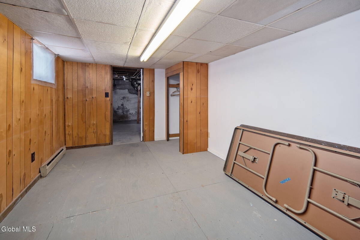 #23 photo, 42 Currey Avenue, 紐約州 Bethlehem , NY 12158