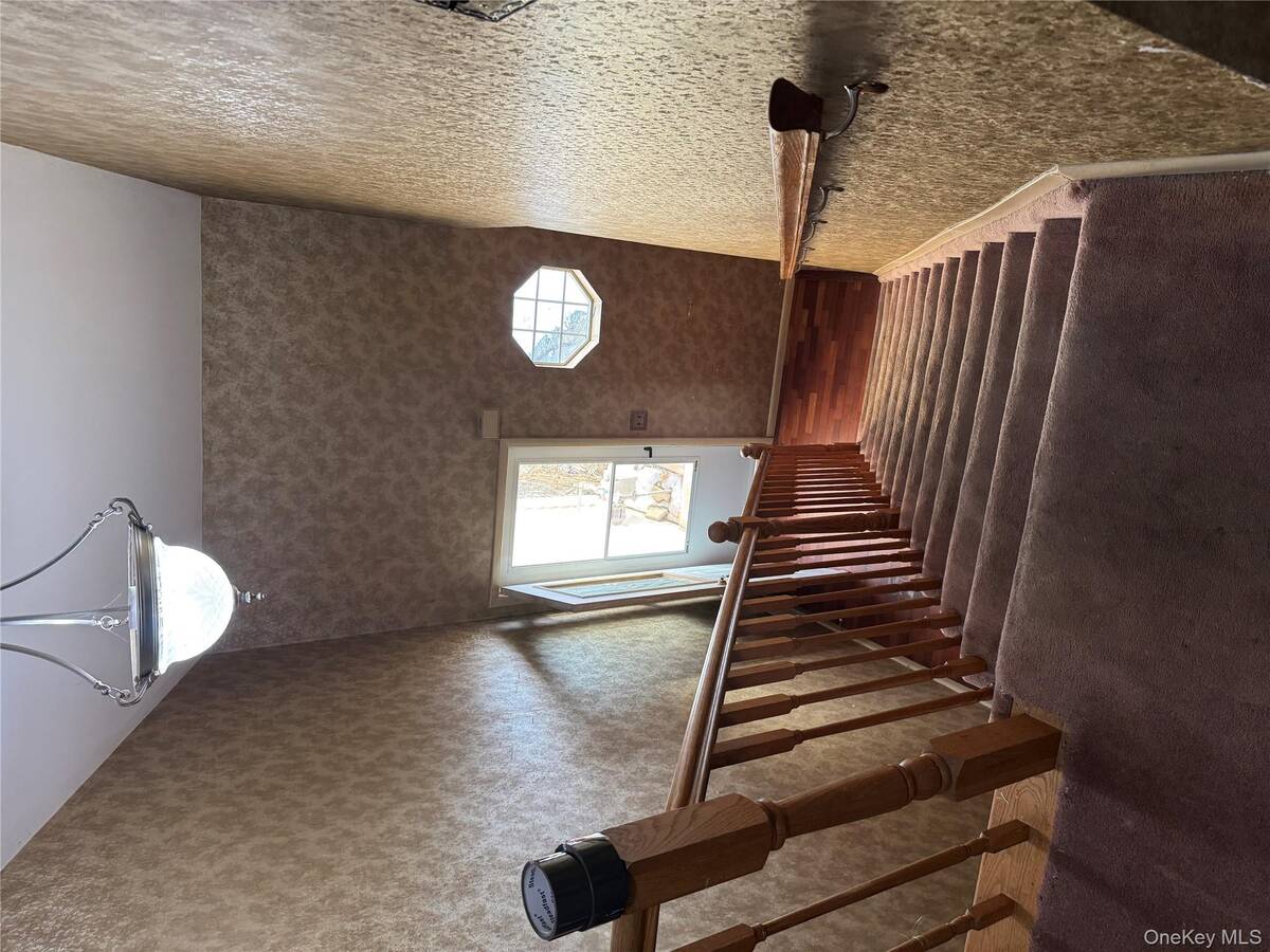 #18 photo, 511 Race Place, 東長島 Oakdale , NY 11769