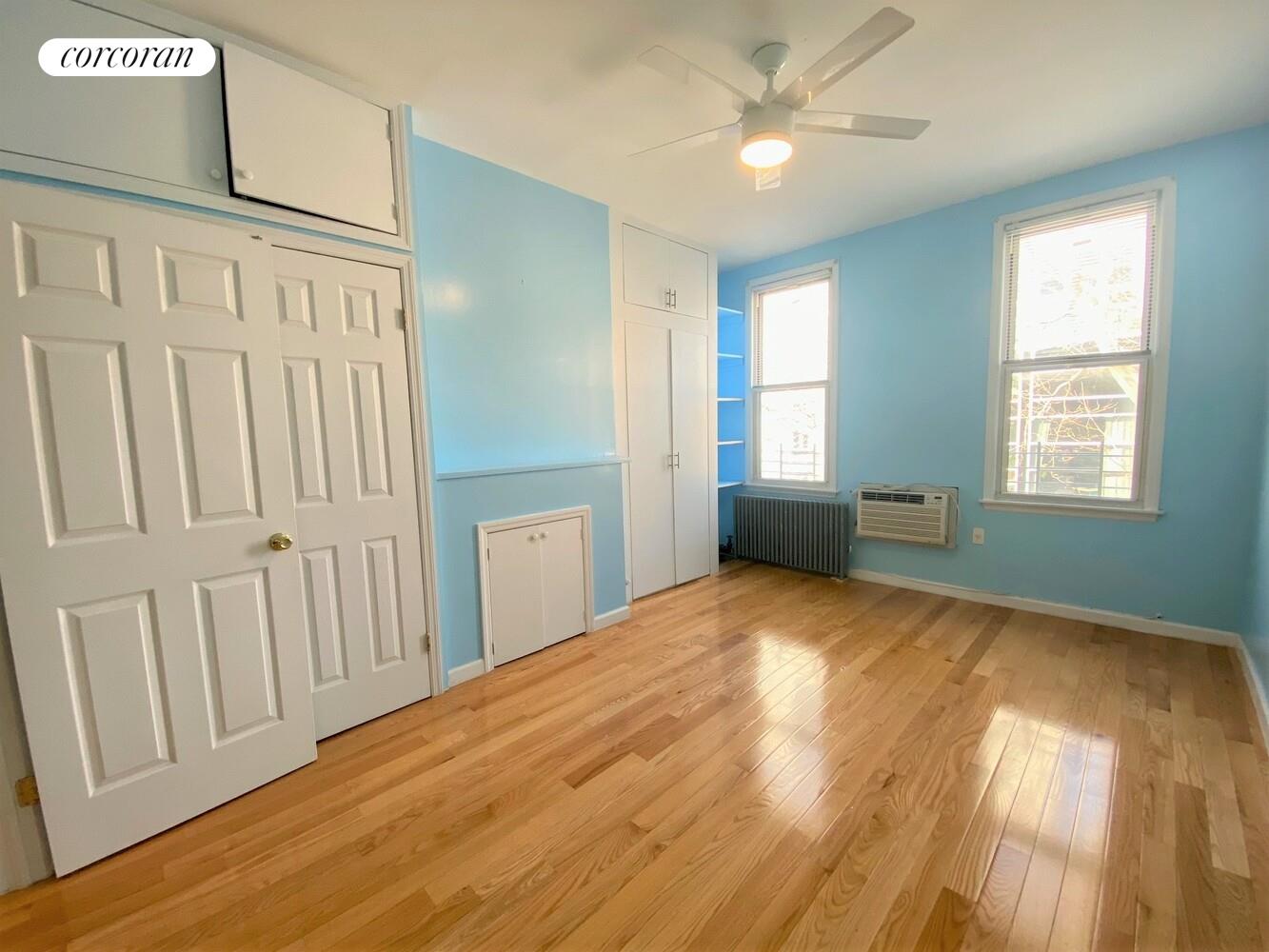 #3 photo, Brooklyn, Williamsburg , NY 11211