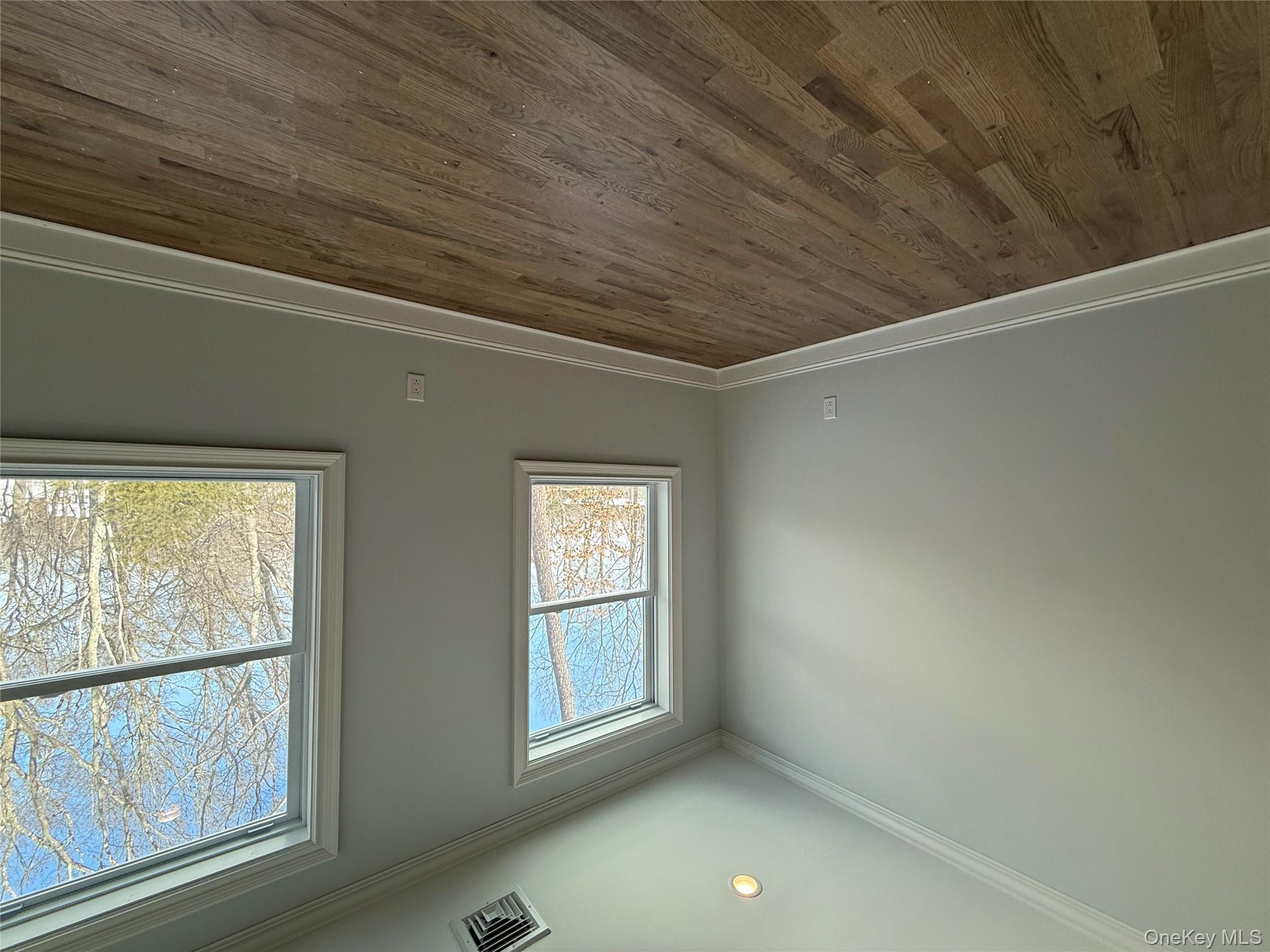 #19 photo, 89 C Mt Sinai Coram Road, Coram , NY 11727