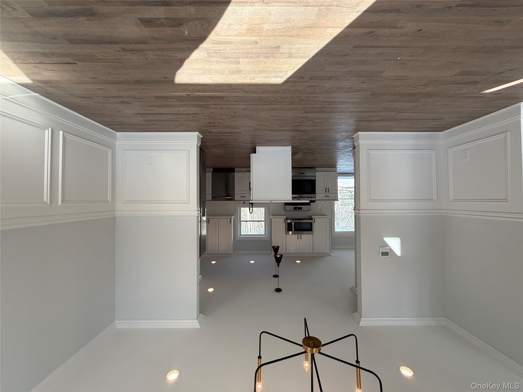 #4 photo, 89 C Mt Sinai Coram Road, Coram , NY 11727