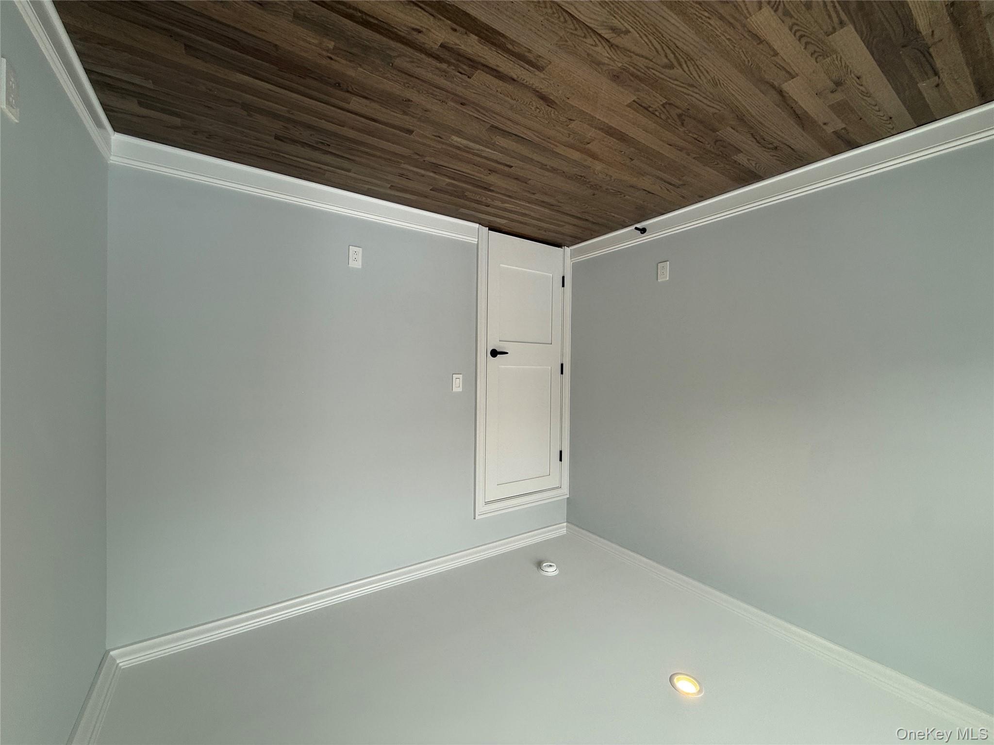 #17 photo, 89 B Mt Sinai Coram Road, Coram , NY 11727