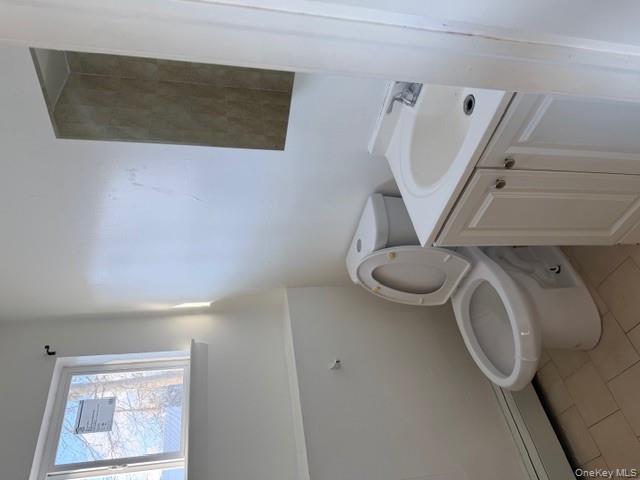 #10 photo, 294 40th Street, Copiague , NY 11726