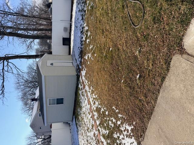 #11 photo, 294 40th Street, Copiague , NY 11726