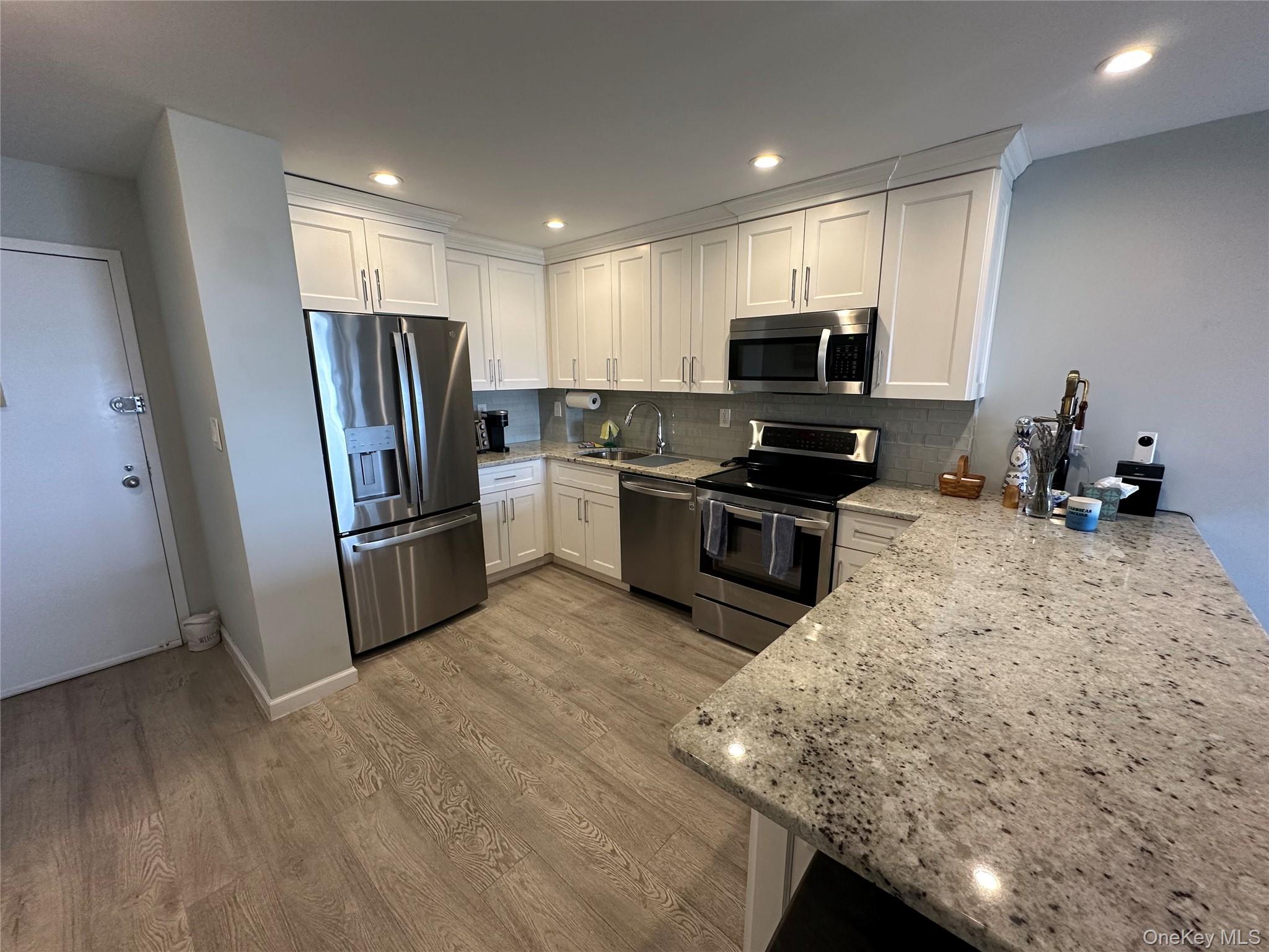 #10 photo, 360 Shore Road, नासाउ काउंटी Long Beach , NY 11561