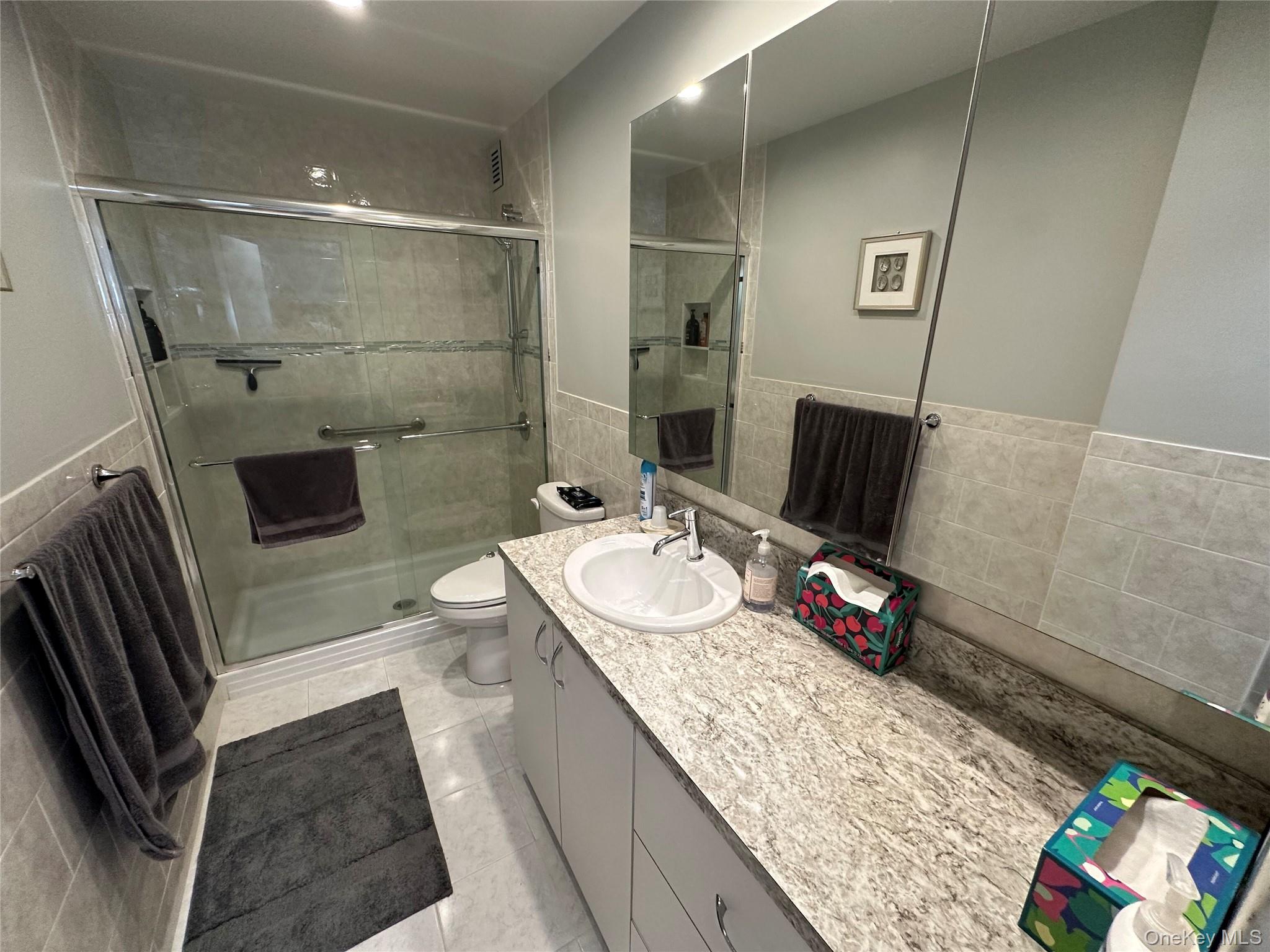 #6 photo, 360 Shore Road, नासाउ काउंटी Long Beach , NY 11561