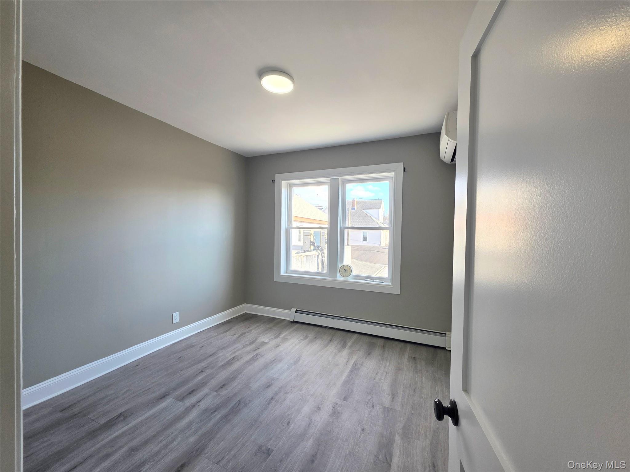 #7 photo, 147 Jericho Turnpike, Mineola , NY 11501