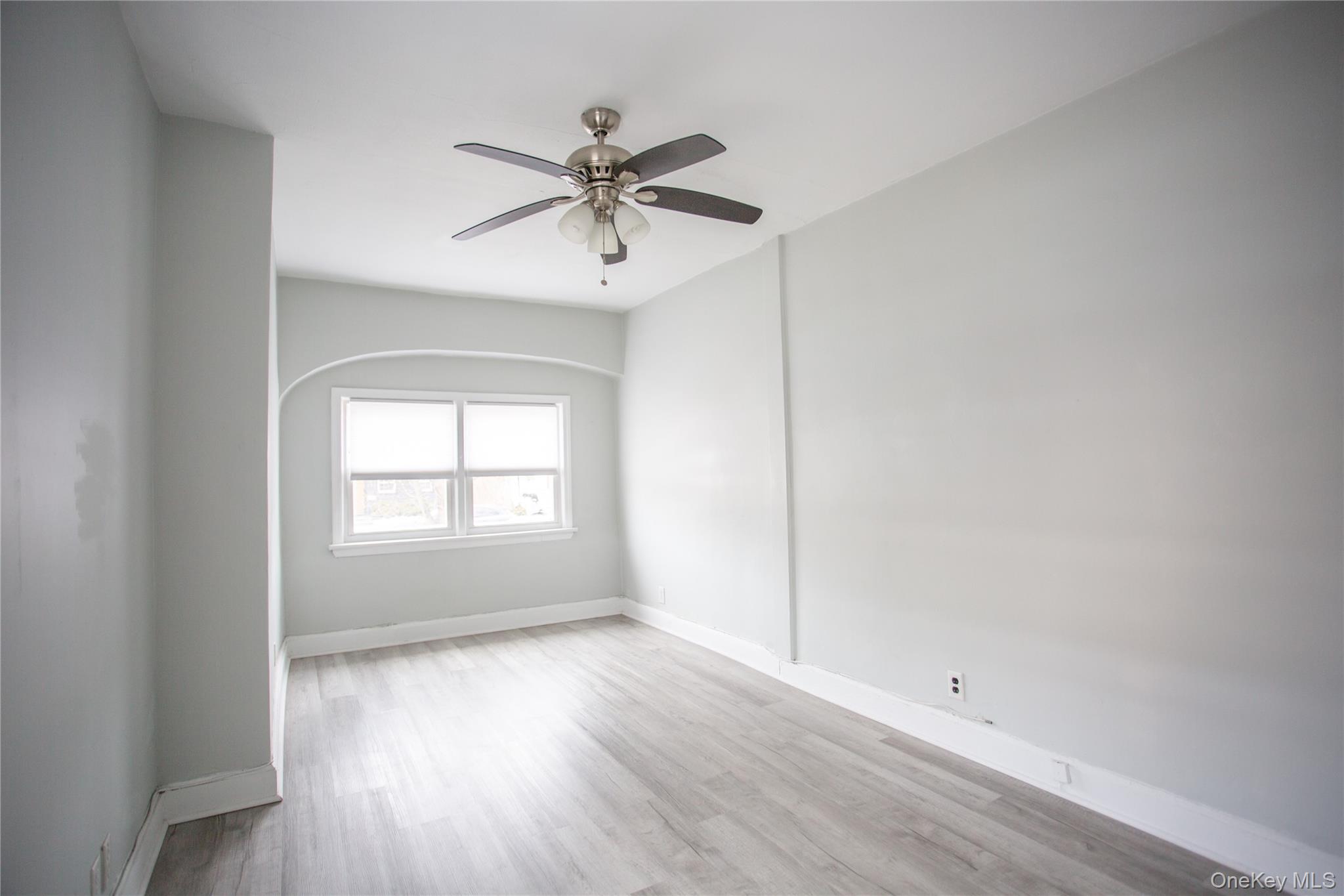 #14 photo, 359 E Chester Street, 長島 Long Beach , NY 11561