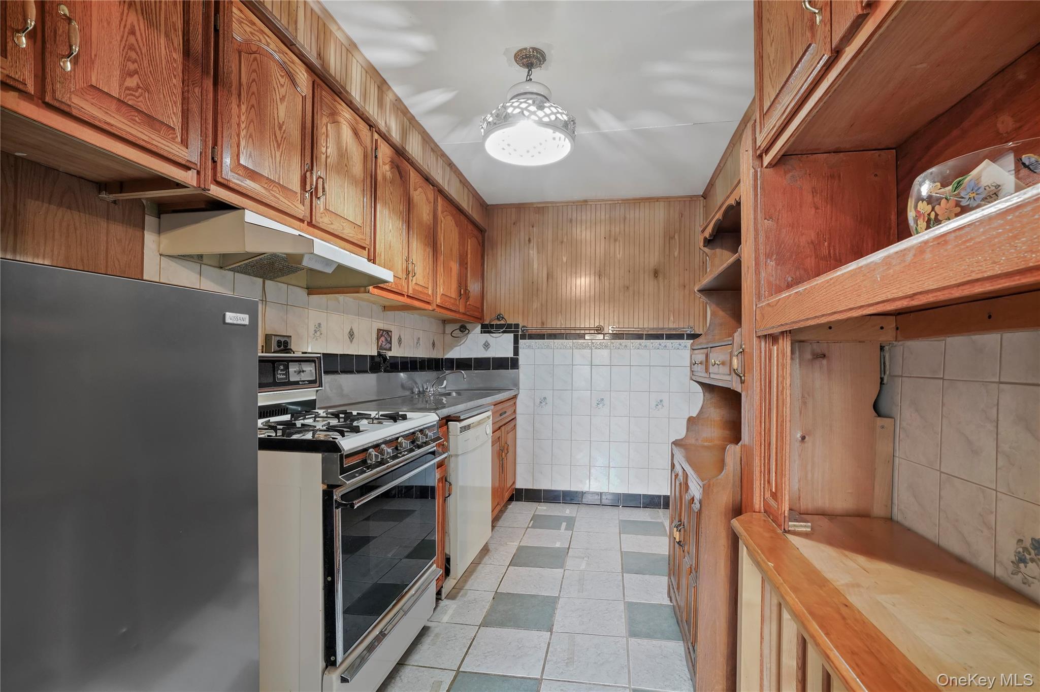 #12 photo, 151-35 84th Street, קווינס Howard Beach , NY 11414