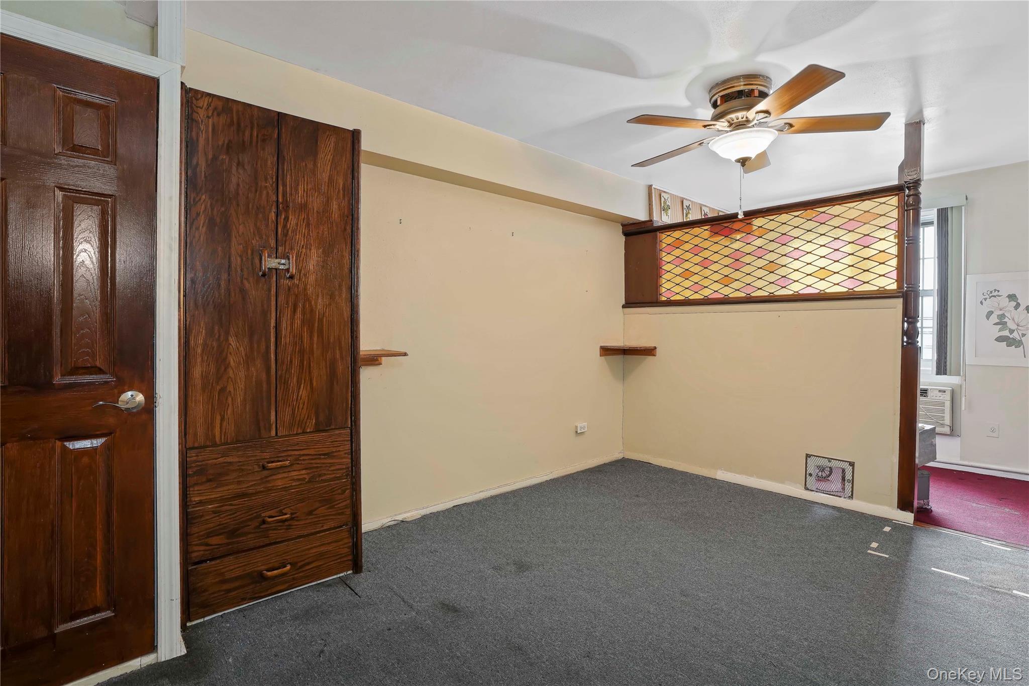 #9 photo, 151-35 84th Street, קווינס Howard Beach , NY 11414