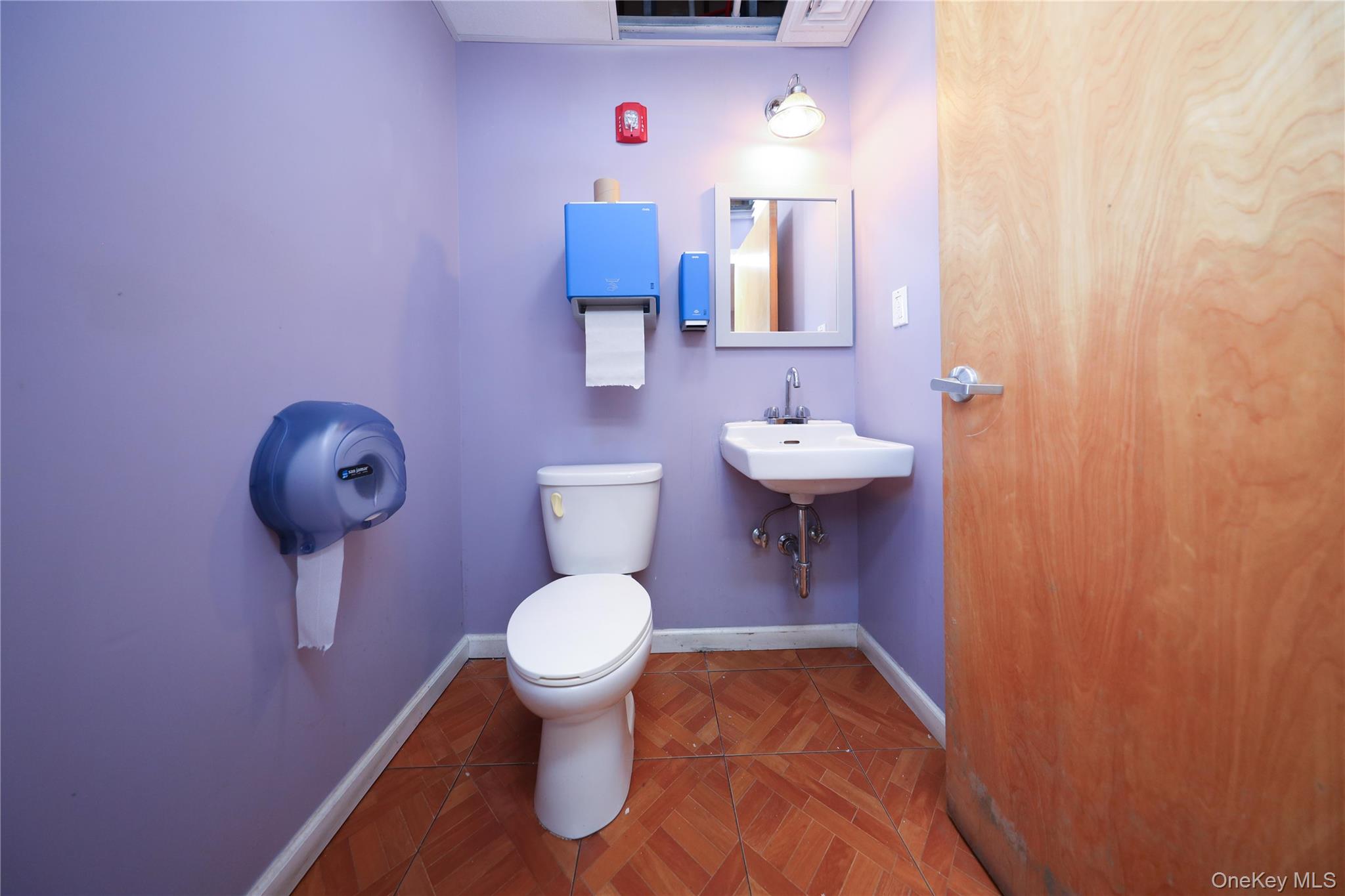 #10 photo, 343 Sand Lane, Статен-Айленд ‖ Staten Island , NY 10305