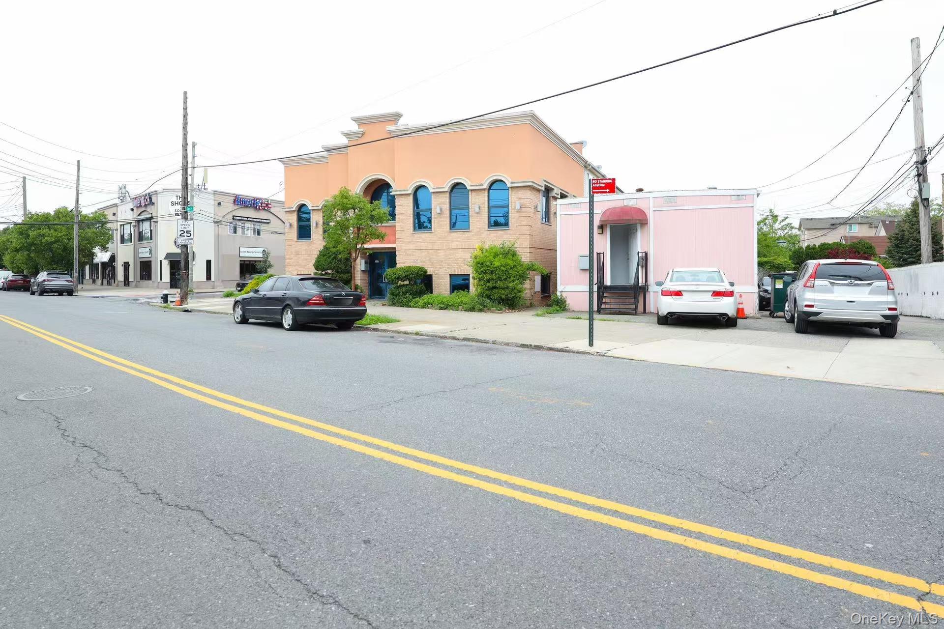 #2 photo, 343 Sand Lane, Статен-Айленд ‖ Staten Island , NY 10305