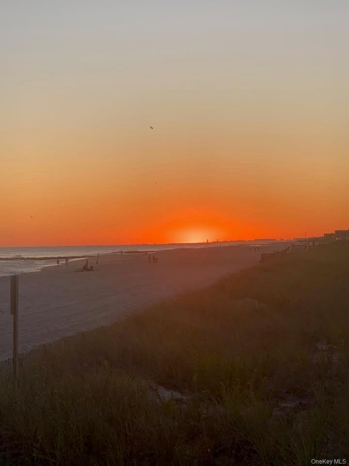 #14 photo, 360 Shore Road, नासाउ काउंटी Long Beach , NY 11561