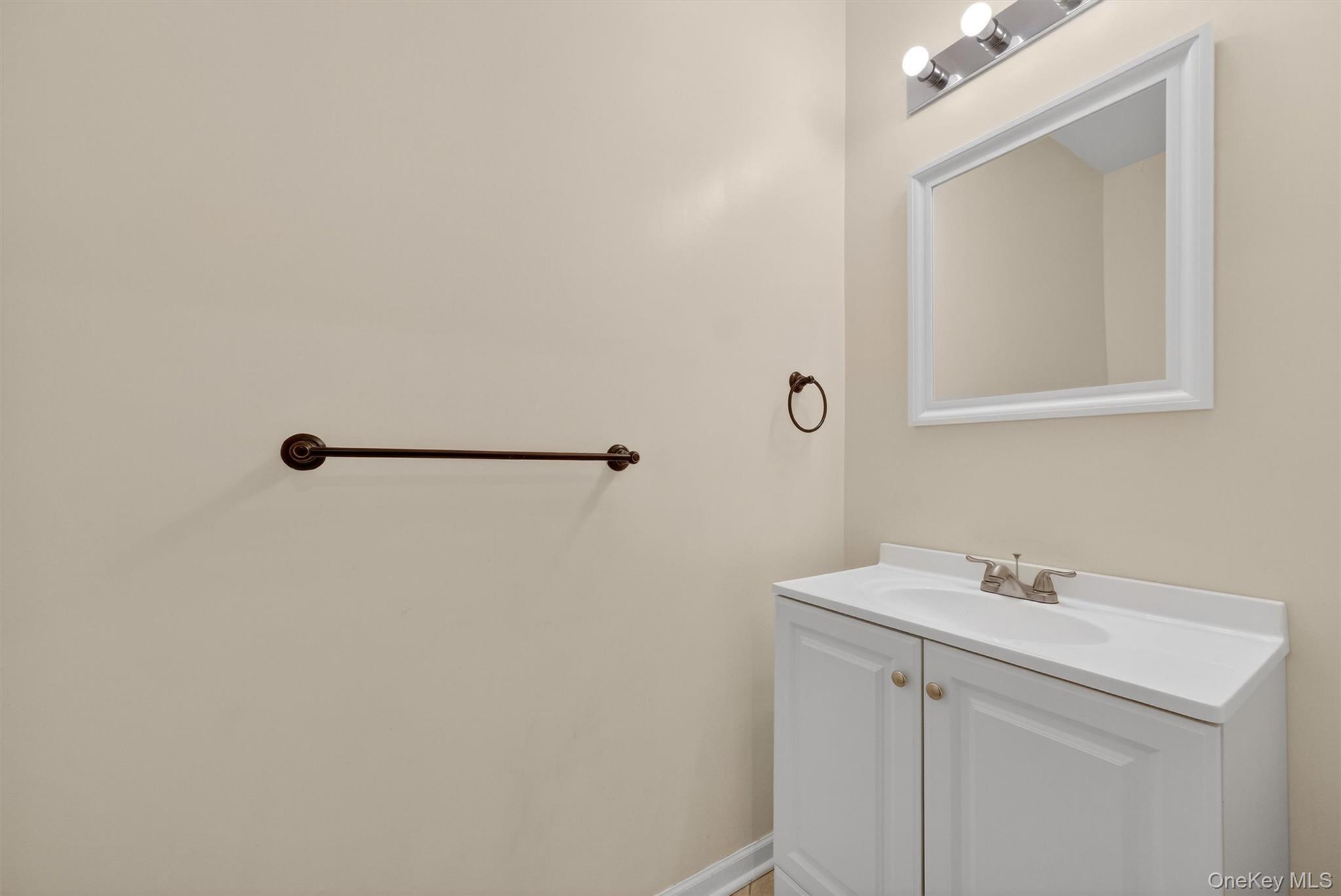 #18 photo, 1123 Cold Spring Road, Fishkill , NY 12524